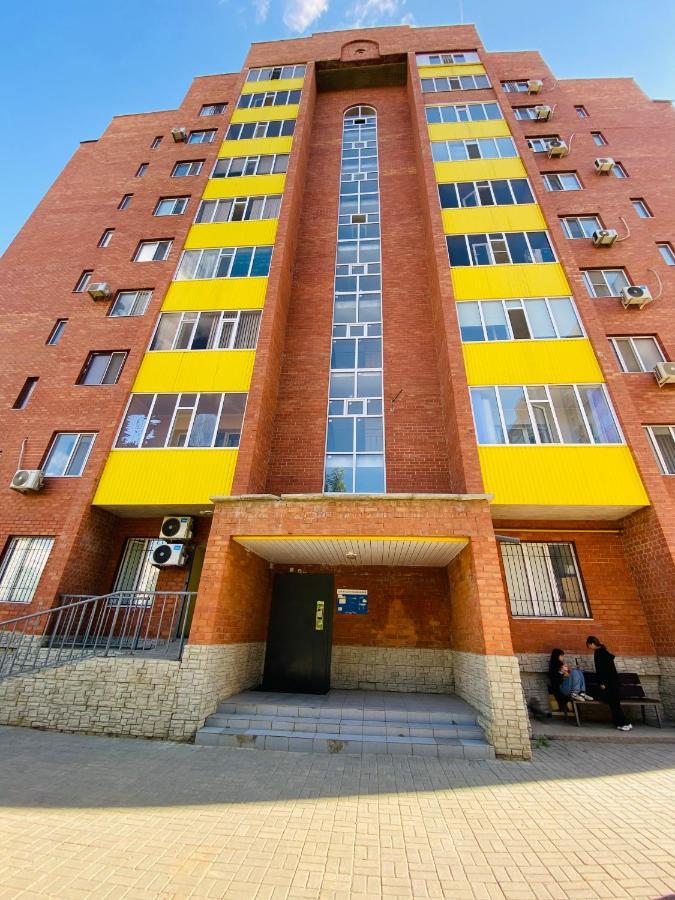 Элитная Квартира В Центре Города. Рядом Керуенсити Aqtöbe Exterior foto